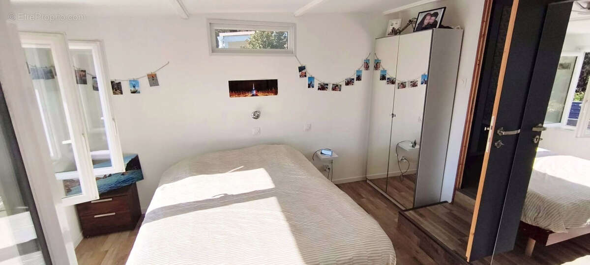 Maison à ROQUEBRUNE-SUR-ARGENS