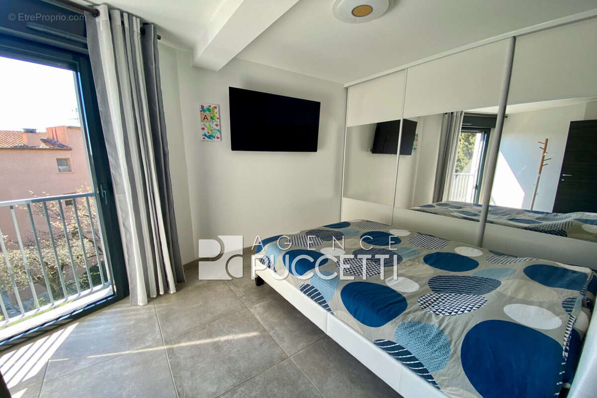 Appartement à VENCE