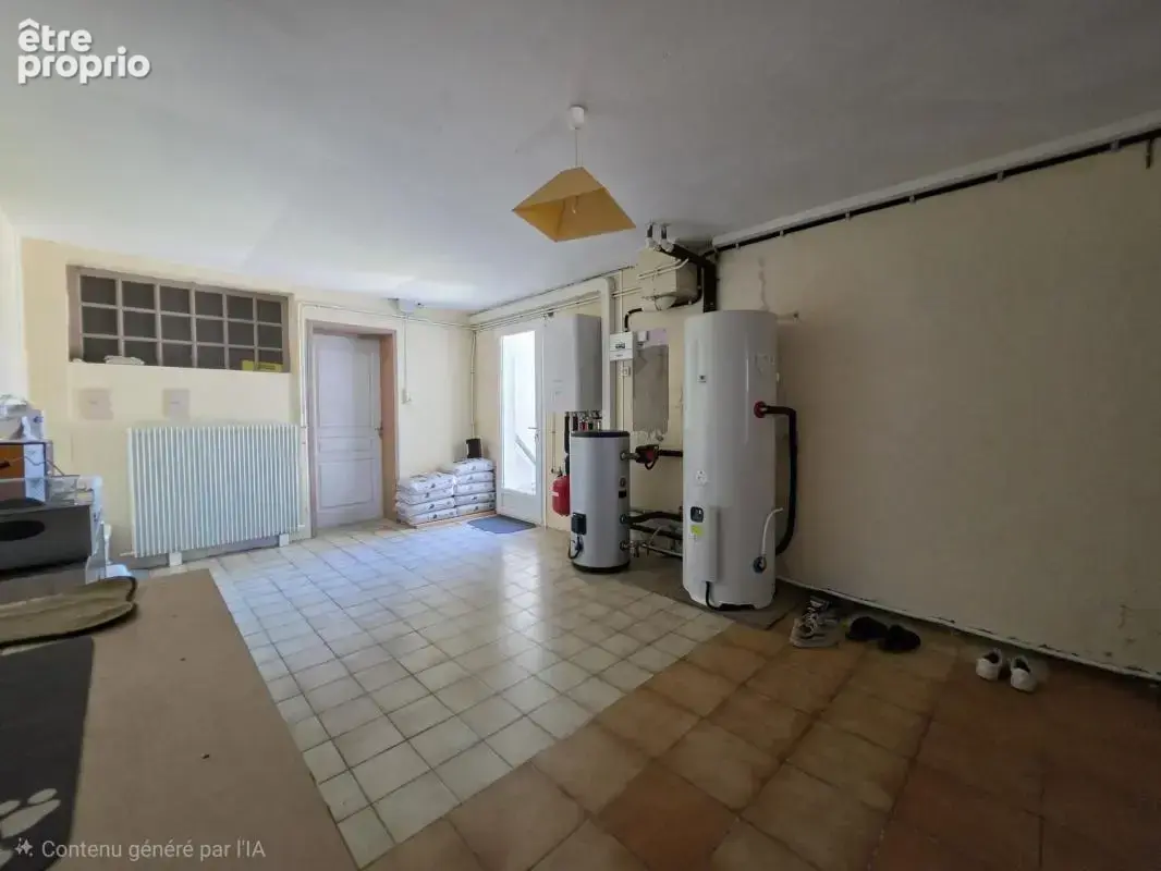 Maison Saint Pierre D'eyraud 8 pièce(s) 159 m2 avec garage de 424m2 - photo 13