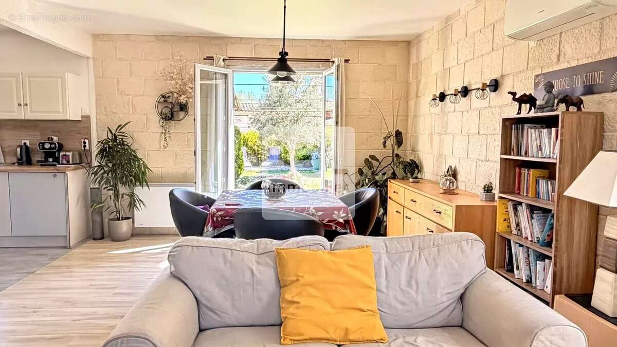 Maison à VEDENE