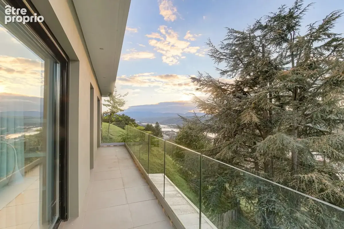 Villa contemporaine avec vue exceptionnelle - photo 26