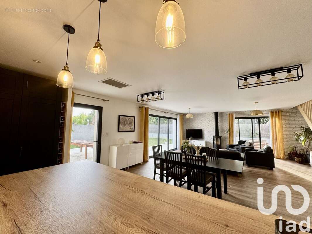 Photo 3 - Maison à POMPIGNAC