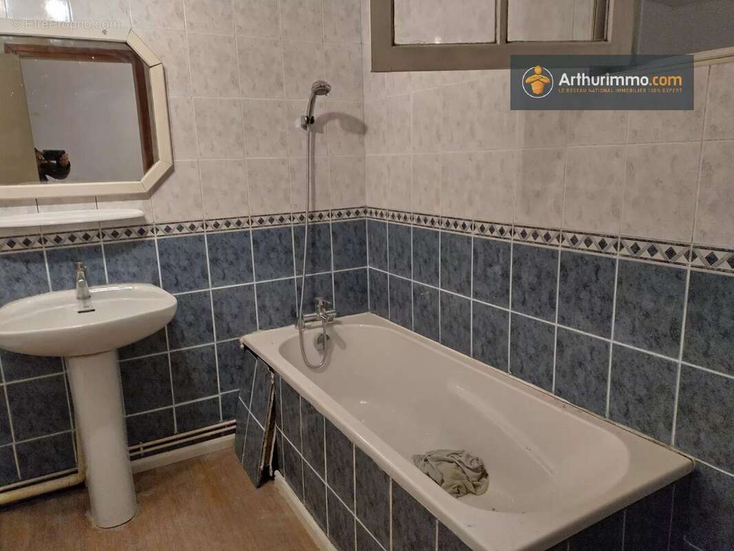 Maison à LAROQUE-D&#039;OLMES