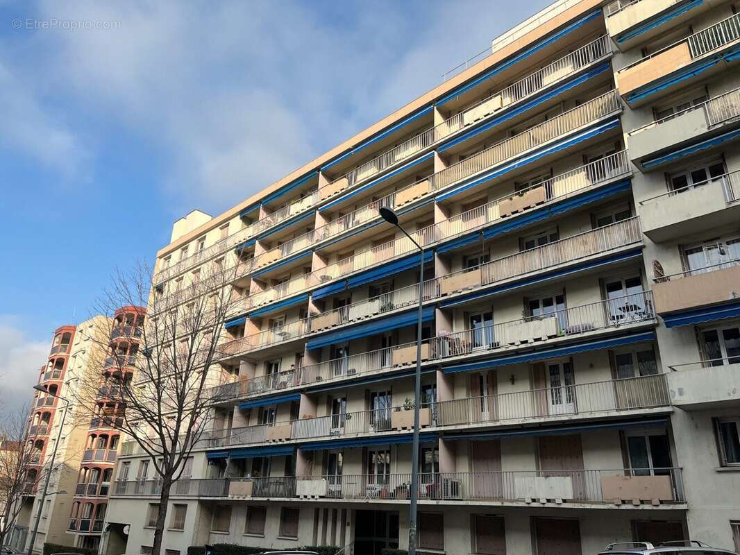 Appartement à VILLEURBANNE