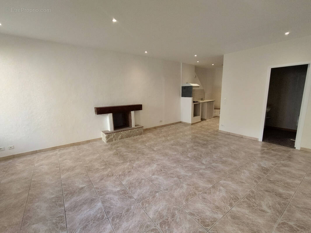 Appartement à BREIL-SUR-ROYA