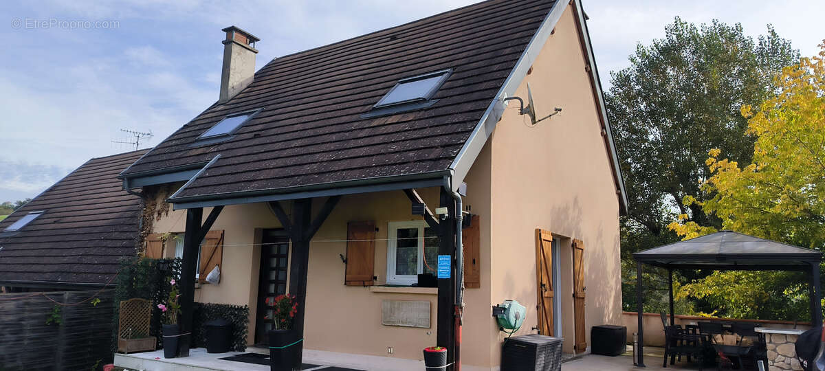 Appartement à AUZITS