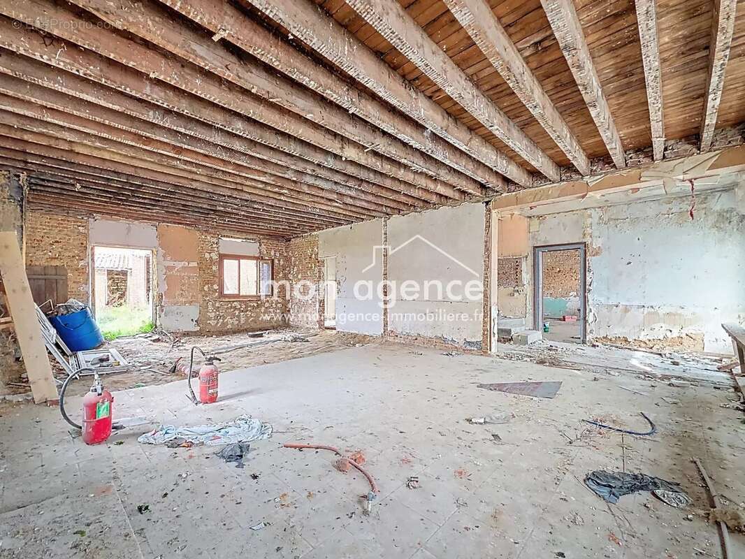 Appartement à SERQUEUX