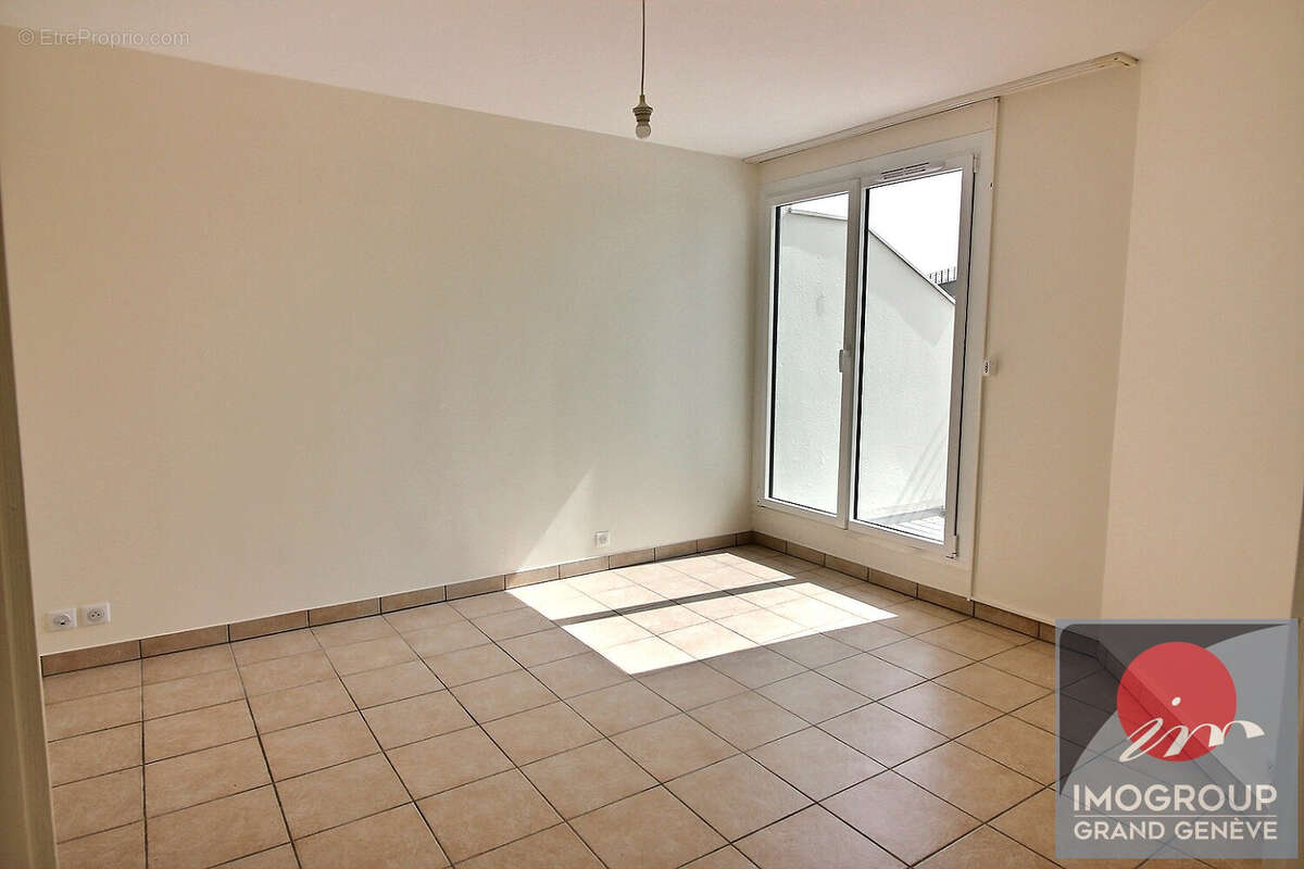 Appartement à DIVONNE-LES-BAINS