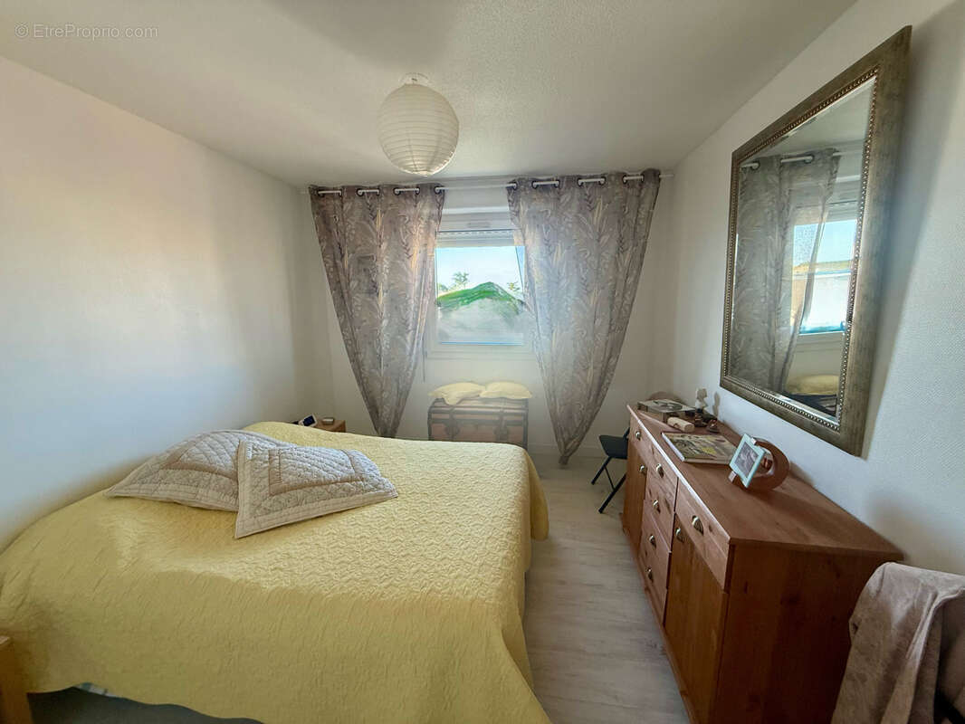 Appartement à MAUGUIO