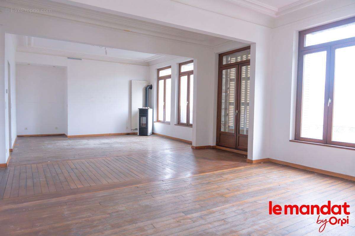 Appartement à NOUZONVILLE