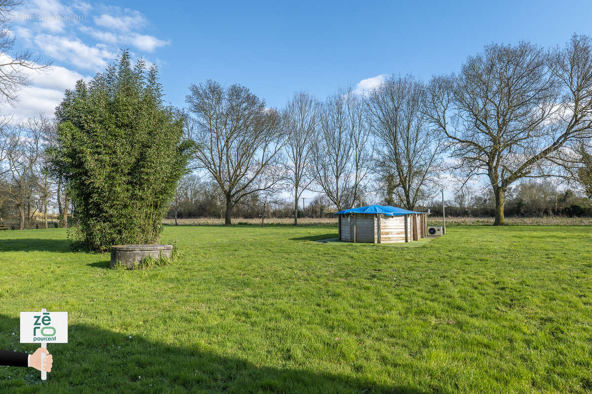 Maison à CHATEAUNEUF