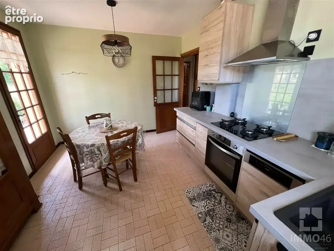 Maison 4 pièces 95 m² à vendre à Le Montat (46090) - photo 2