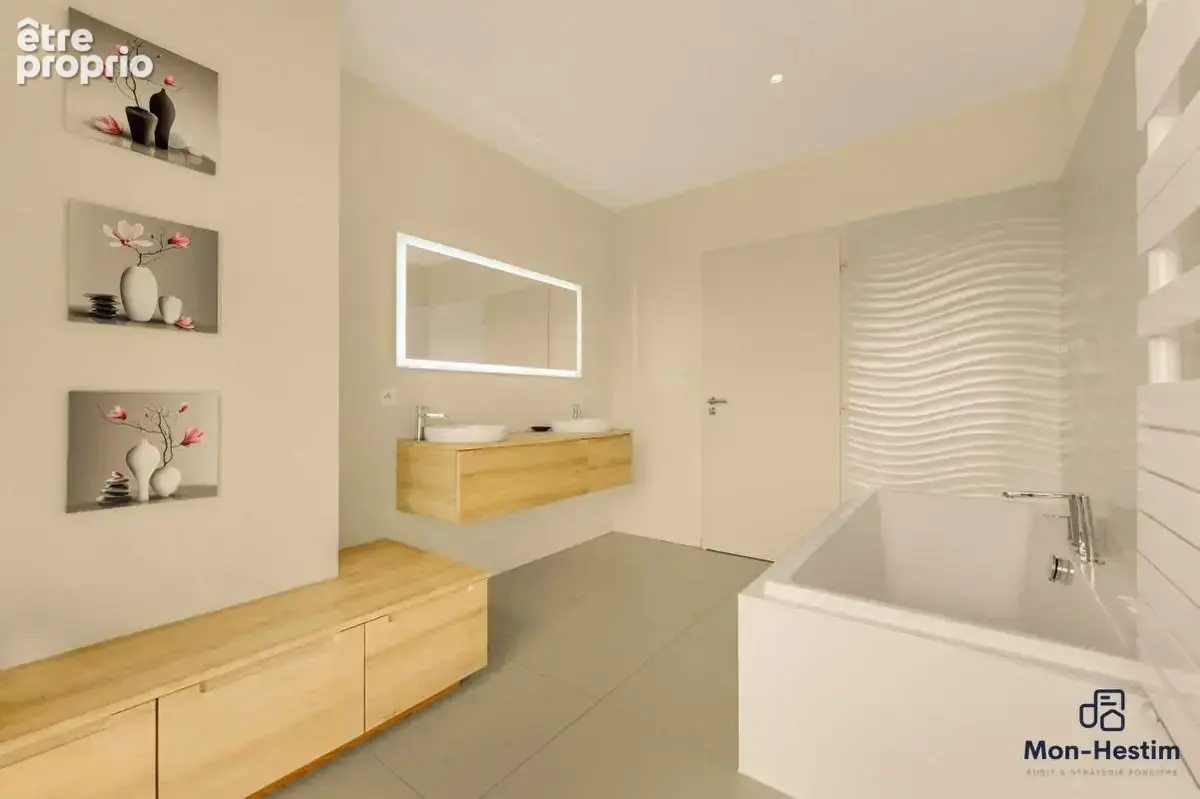 Villa d'architecte - Piscine chauffée - Double garage - DPE B - proche Thalès, Airbus - photo 11