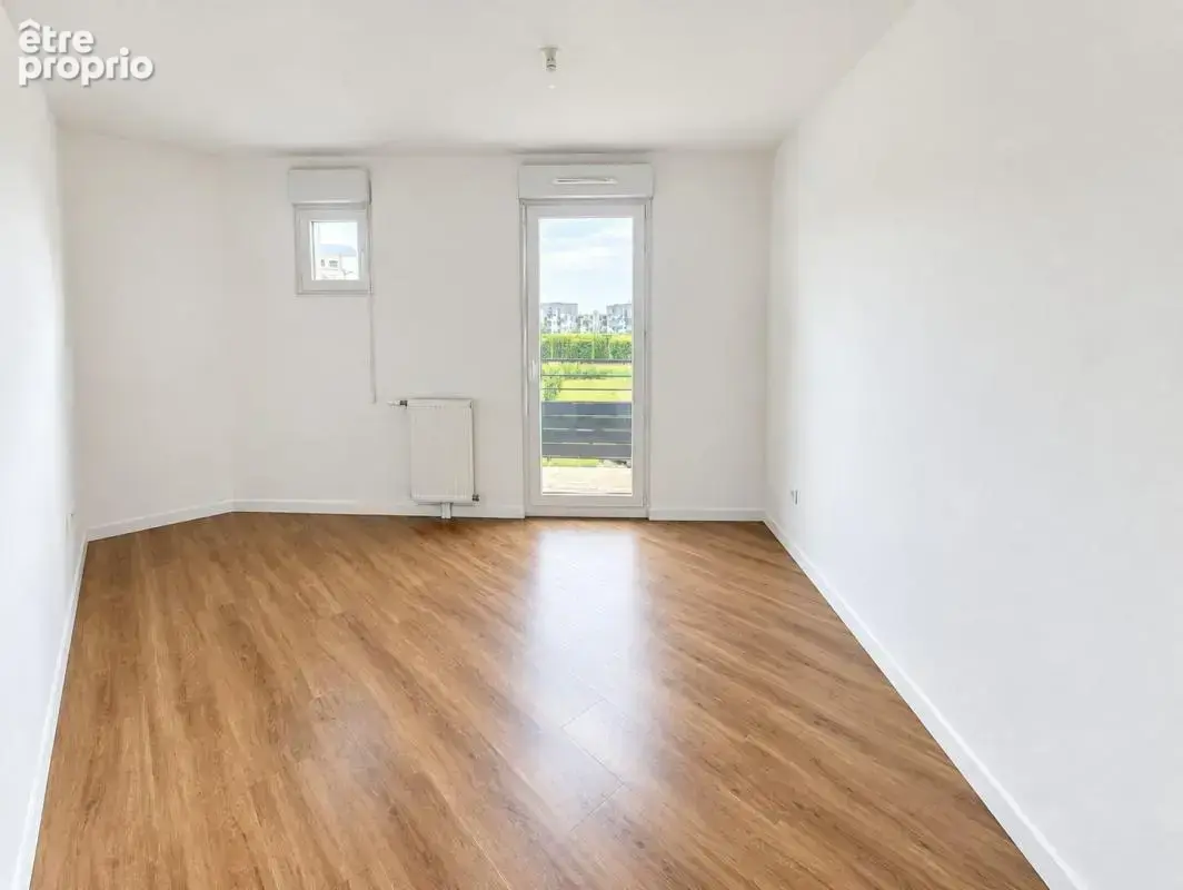 Maison À Vendre 3 chambres à 5min à pied de la gare RER A CHESSY-SERRIS-MONTEVRAIN - photo 8