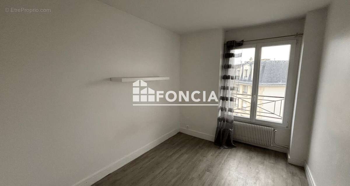 Appartement à VERSAILLES