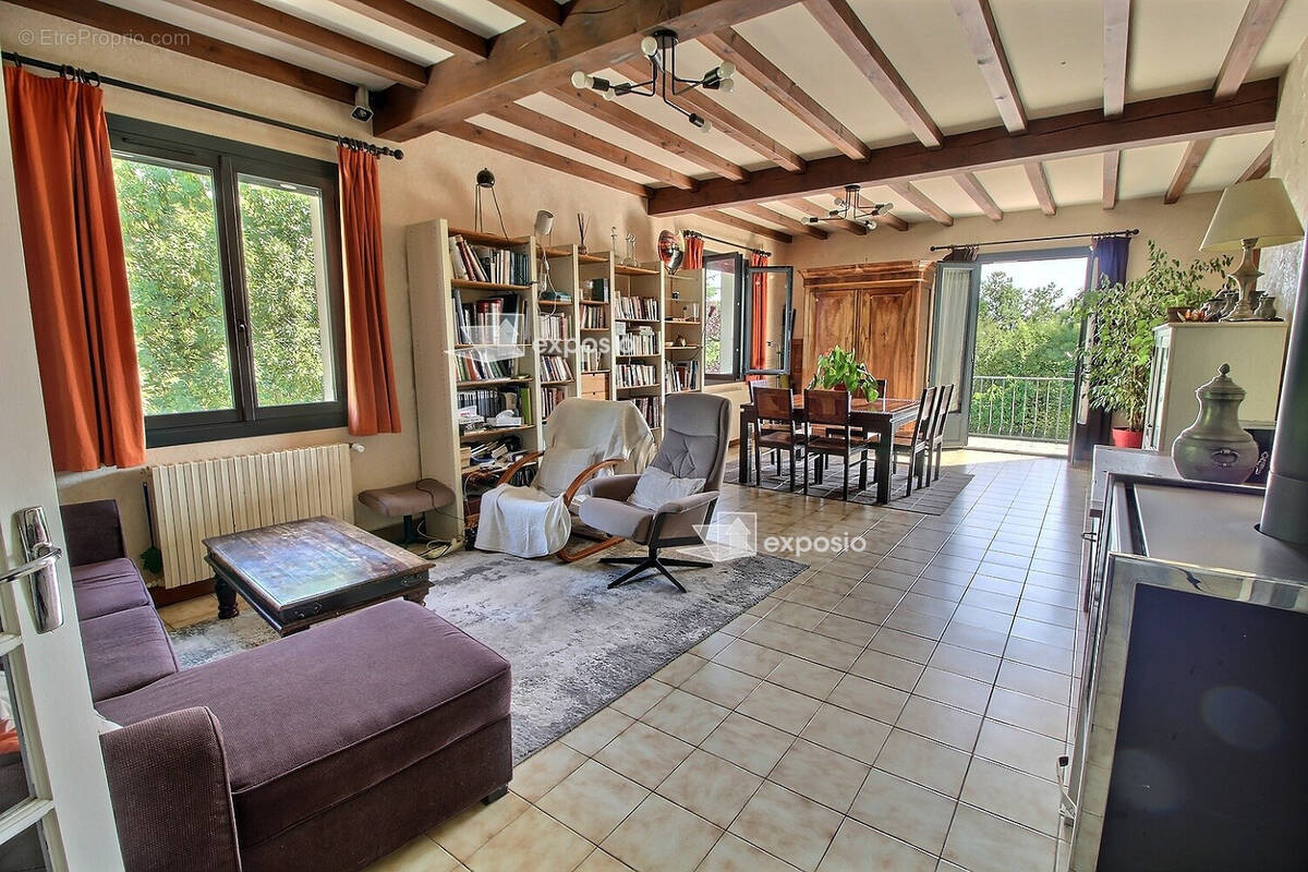 Maison à BESSINES