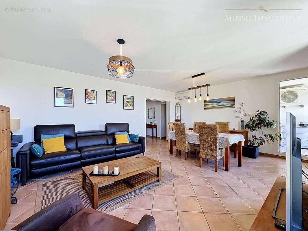 Appartement à MARSEILLE-10E