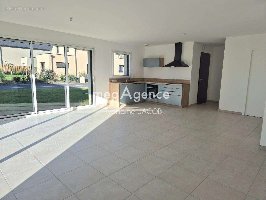 Maison à PLOUBAZLANEC