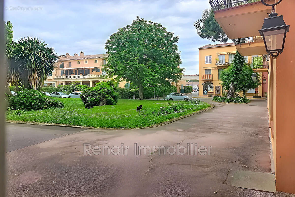 Appartement à VILLENEUVE-LOUBET