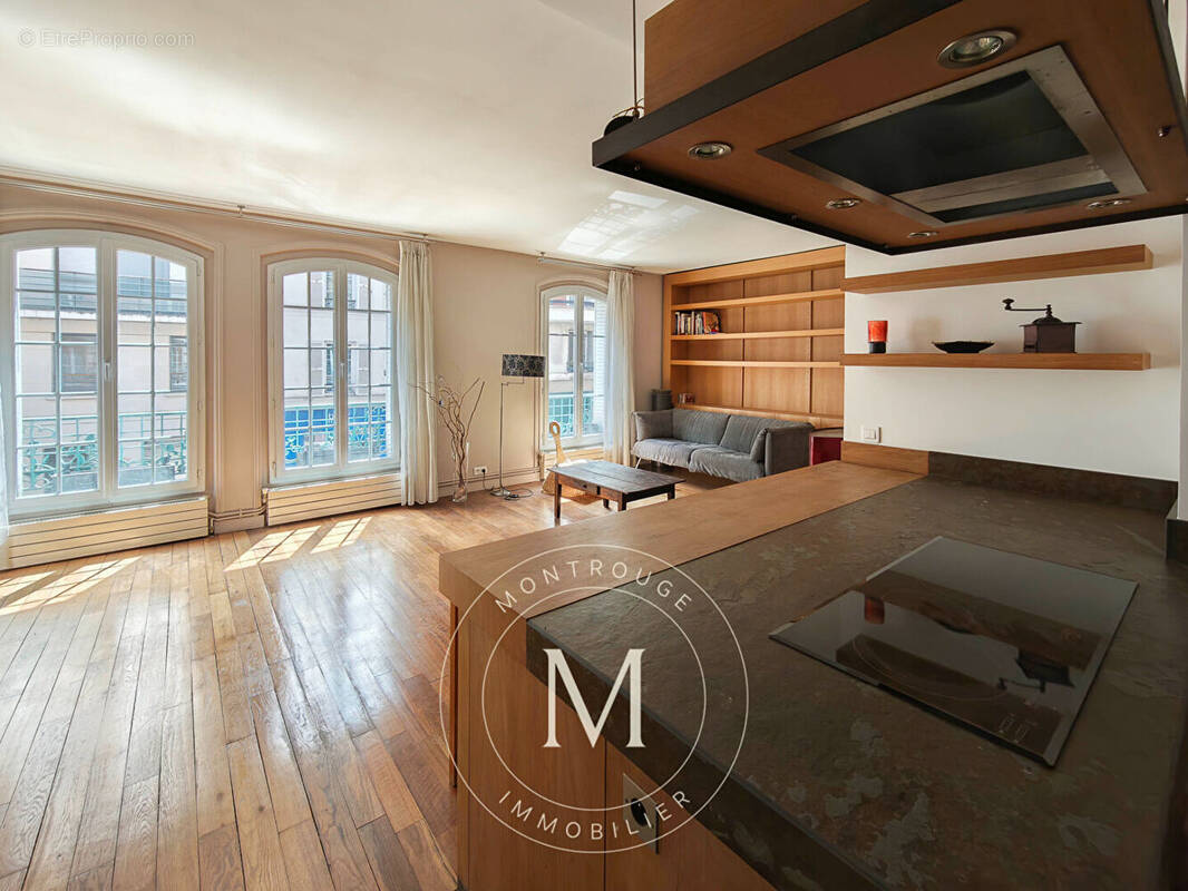 Appartement à MONTROUGE