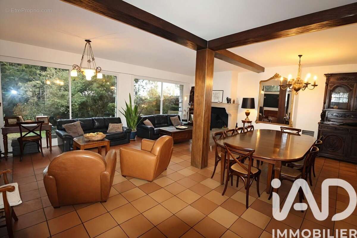 Photo 3 - Maison à VILLEJUIF