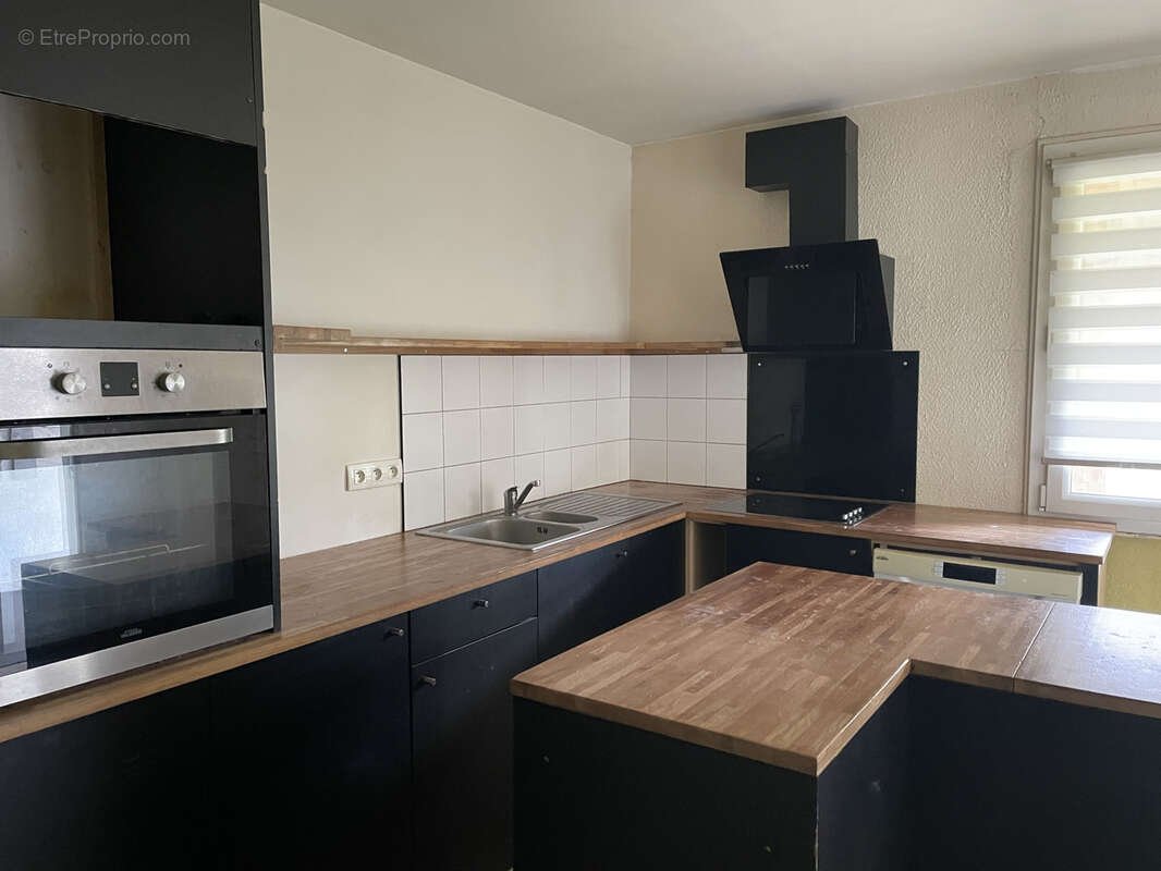 Maison familiale avec T2 indépendant à Pont du Château - photo 3