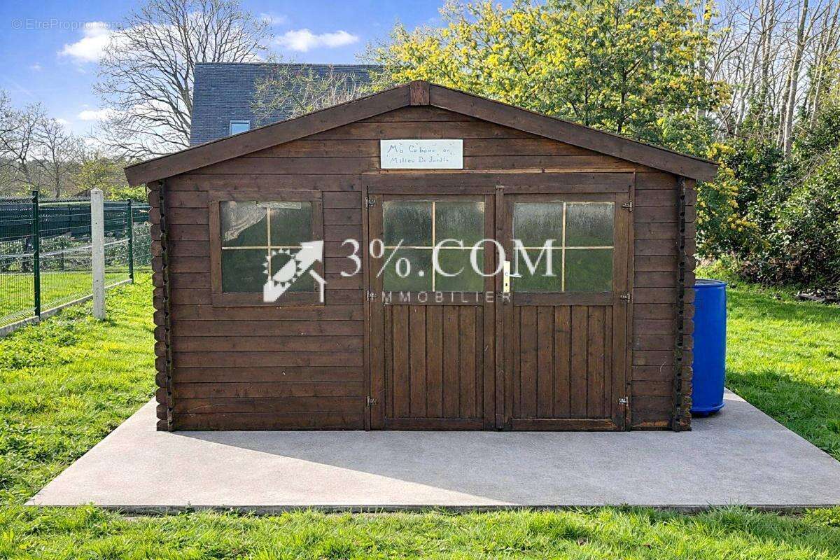 Maison à LA TURBALLE