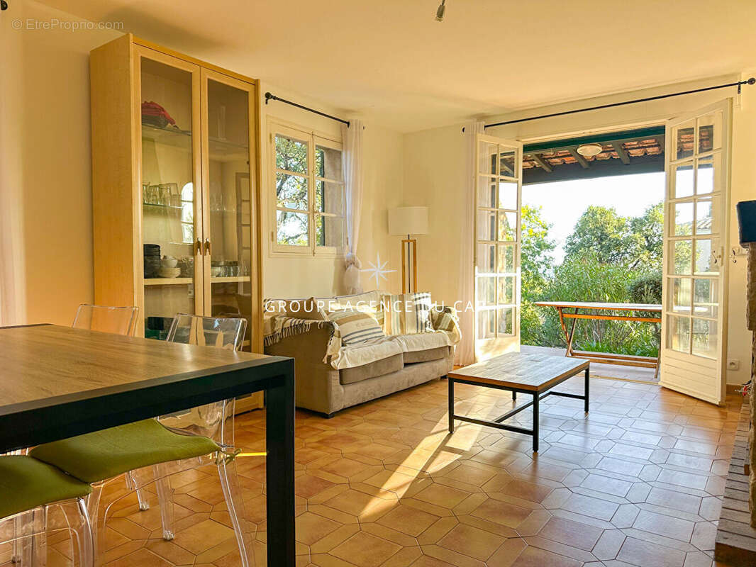 Maison à FREJUS
