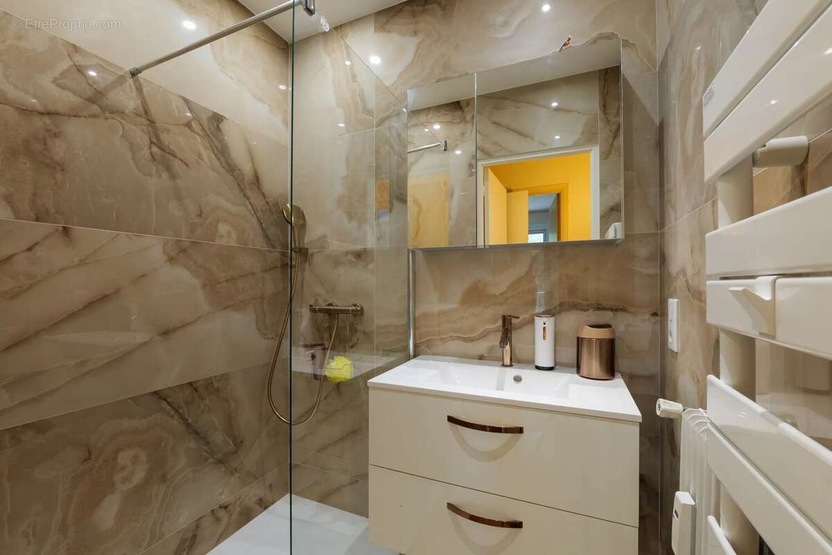 Appartement à CAGNES-SUR-MER