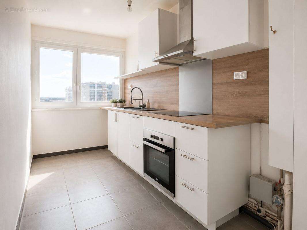 Appartement à RIS-ORANGIS