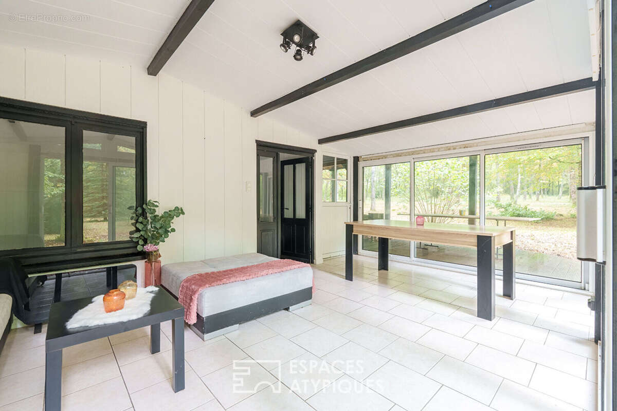 Maison à FRANCHEVILLE