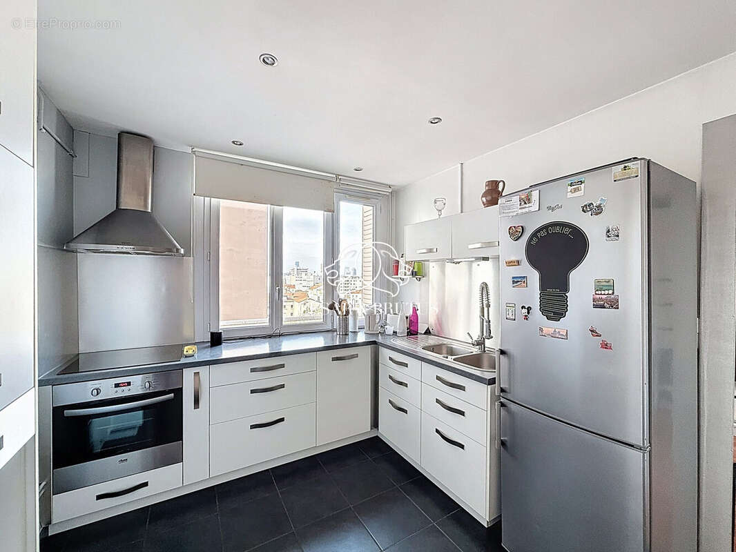 Appartement à LYON-7E