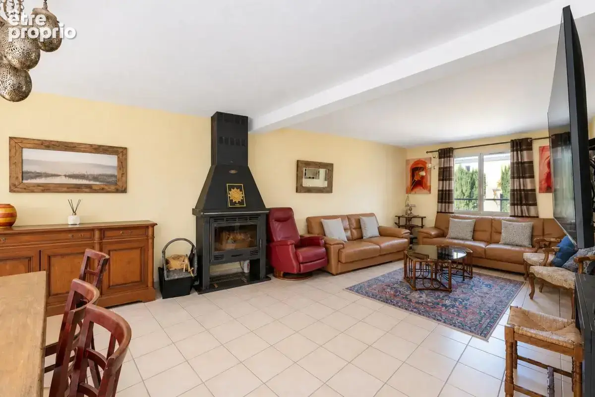 Maison de 7 pièces de 120 m² à Gometz-le-Châtel - photo 4