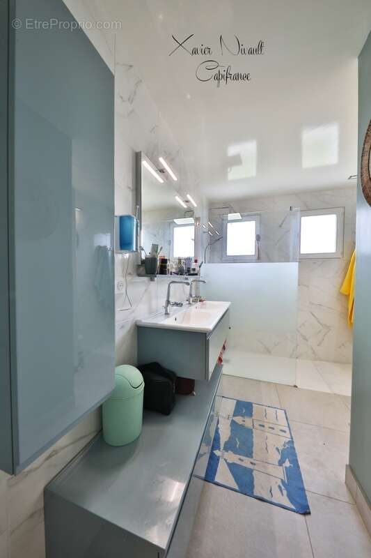 Maison à PONT-DE-VAUX