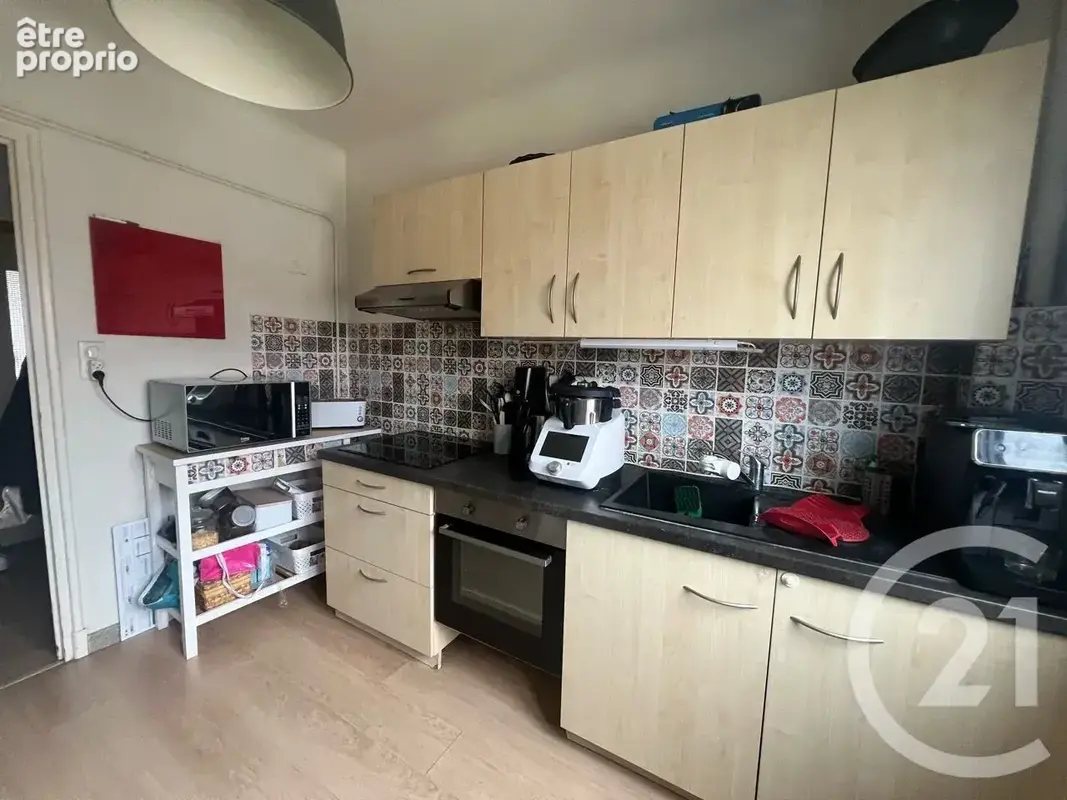 Appartement 4 pièces 88 m² à vendre à Aurillac (15000) - photo 3