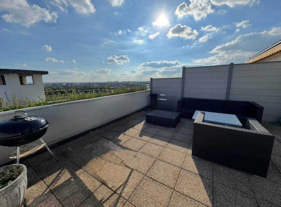 Appartement à NOGENT-SUR-MARNE