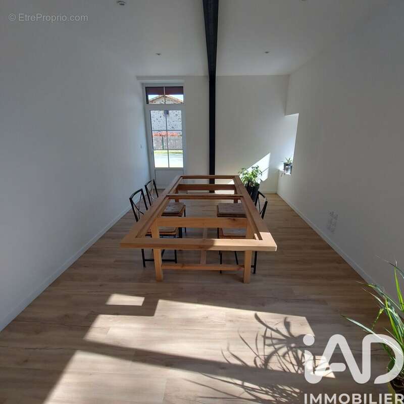 Photo 8 - Maison à MESNARD-LA-BAROTIERE
