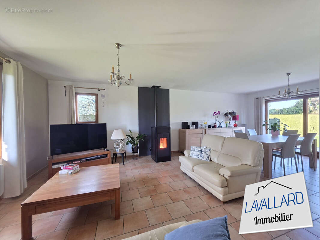 Maison à BACOUEL-SUR-SELLE