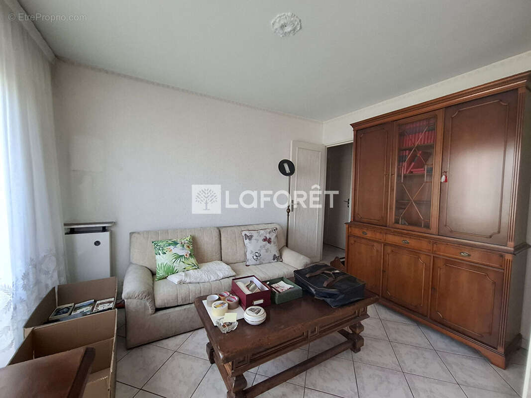 Appartement à VILLEMOMBLE