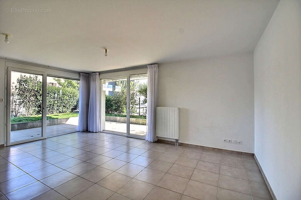 Appartement à DOUVAINE