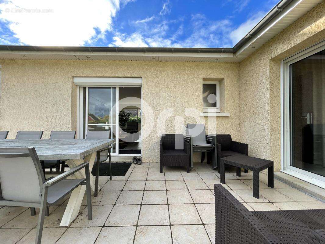 Maison à QUITTEBEUF