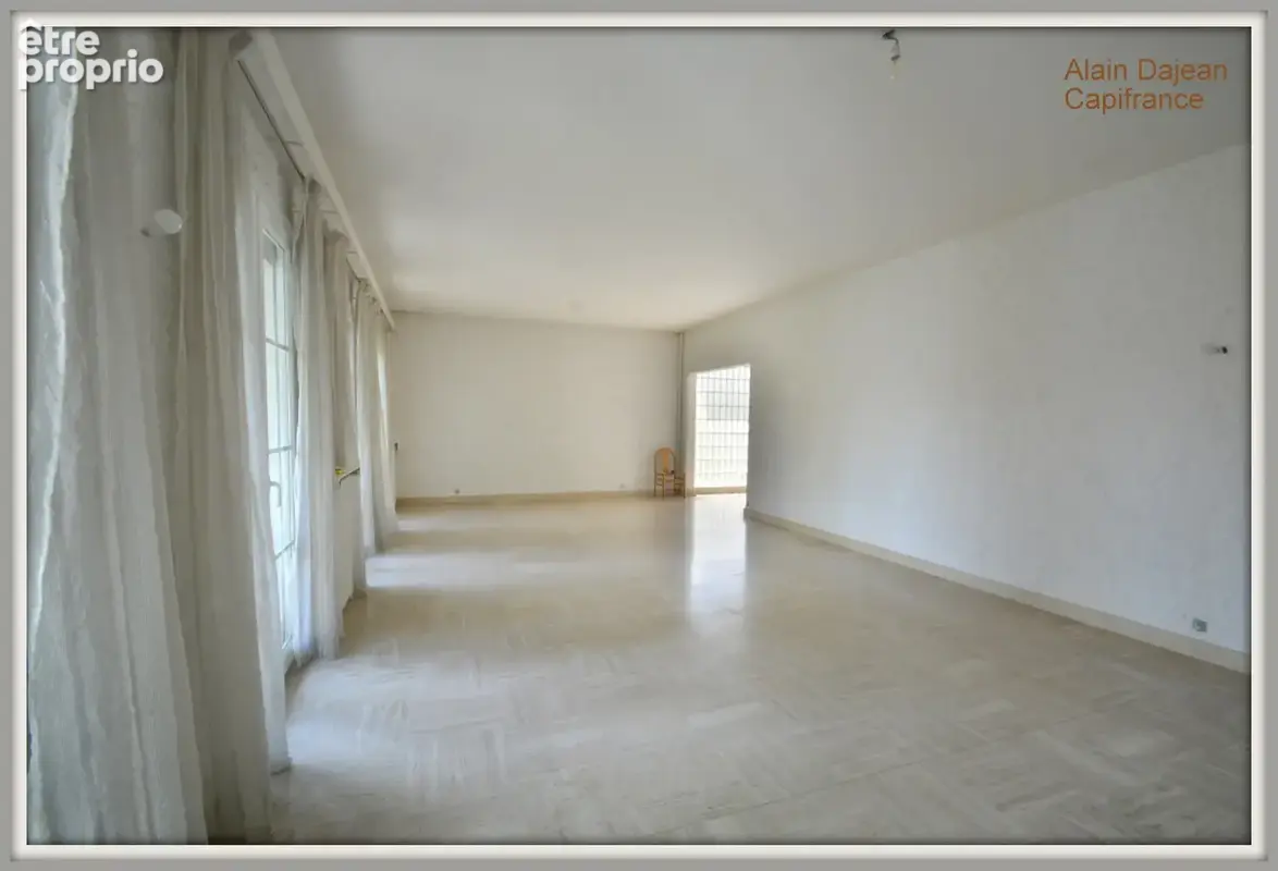 A vendre Maison d'architecte- 10 pièces AGEN (47)- 282 M2-Parc Arboré-Double Garage - photo 7