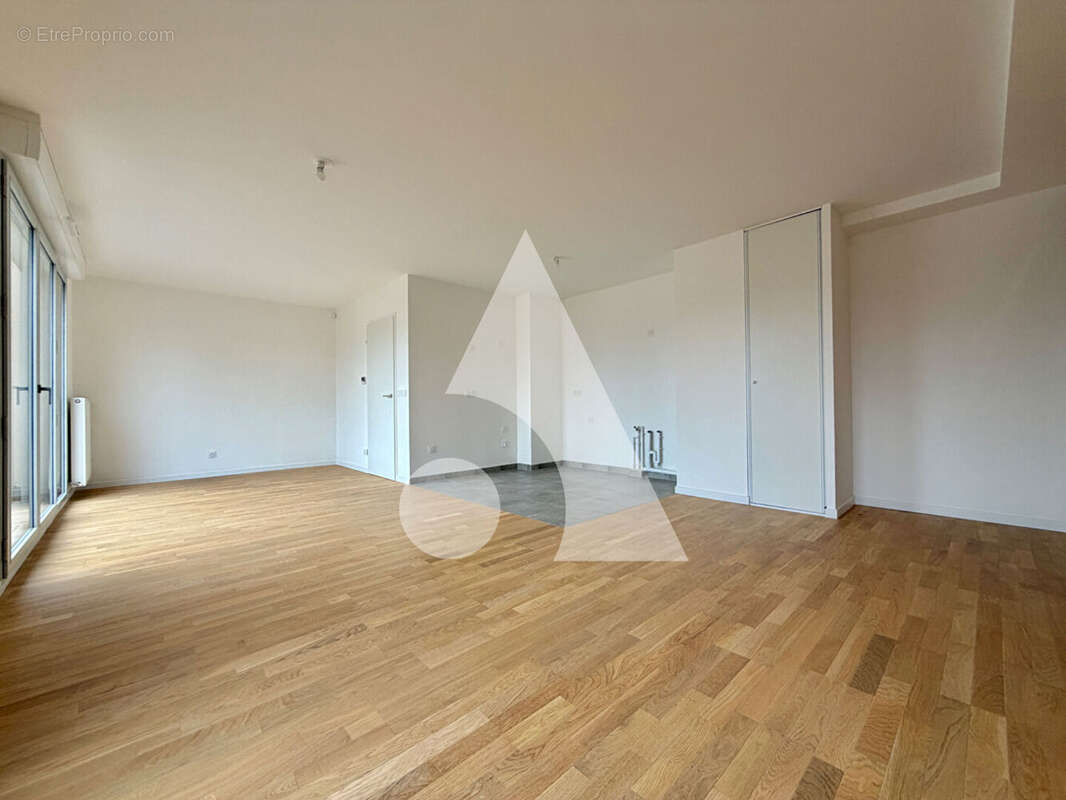 Appartement à ARPAJON