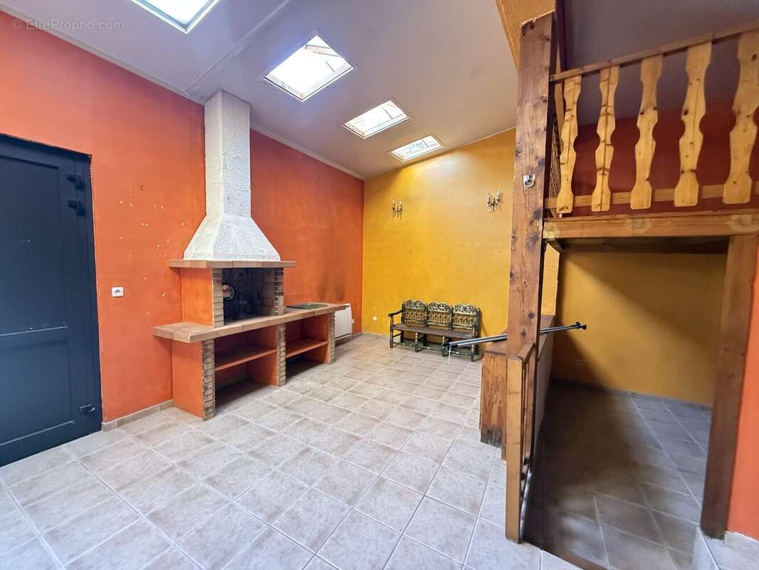 Appartement à THUIR