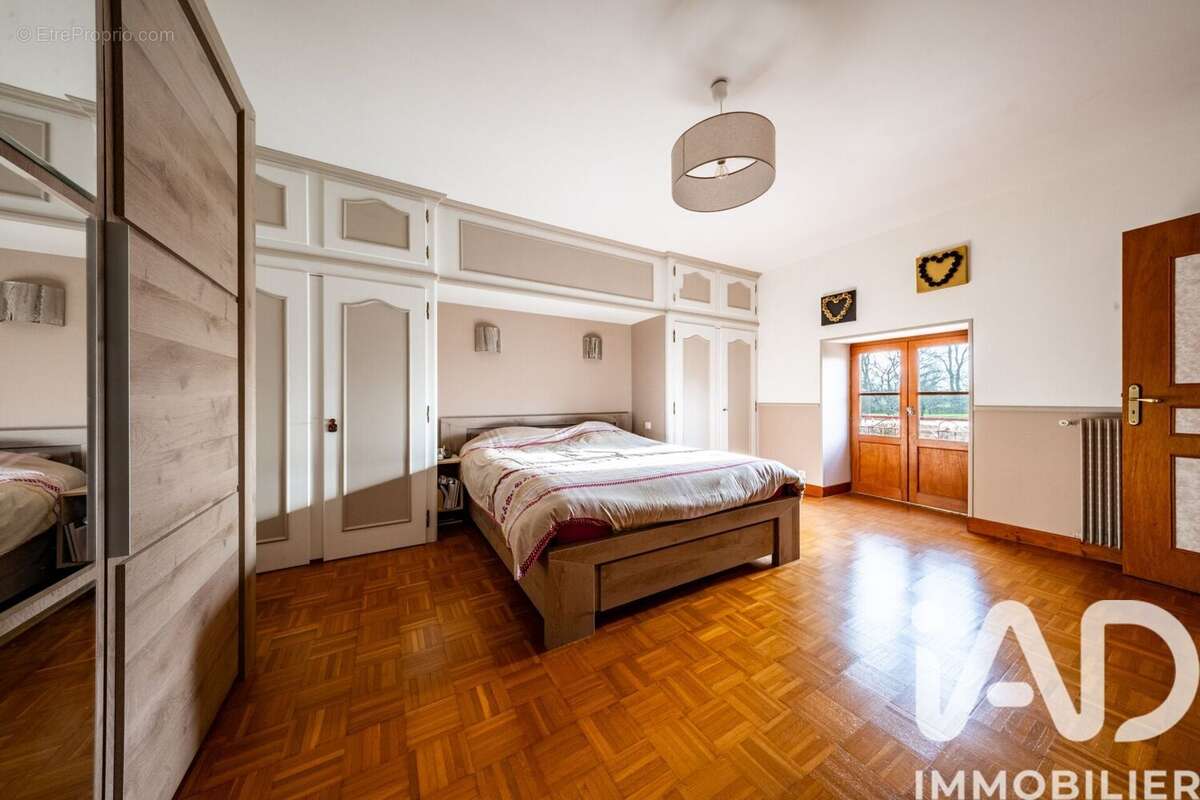 Photo 8 - Maison à MACONGE