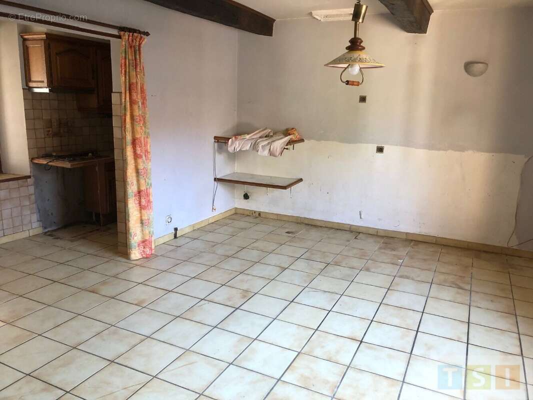Maison de 136 m² habitables sur un terrain de 739 m² - photo 4