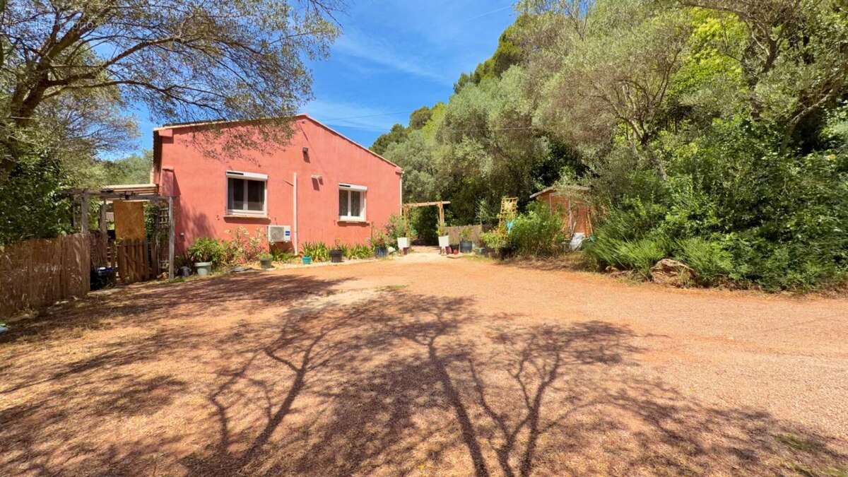 MAISON de 108 m² avec parcelle de 2992m² LE CANNET-DES-MAURES - photo 6