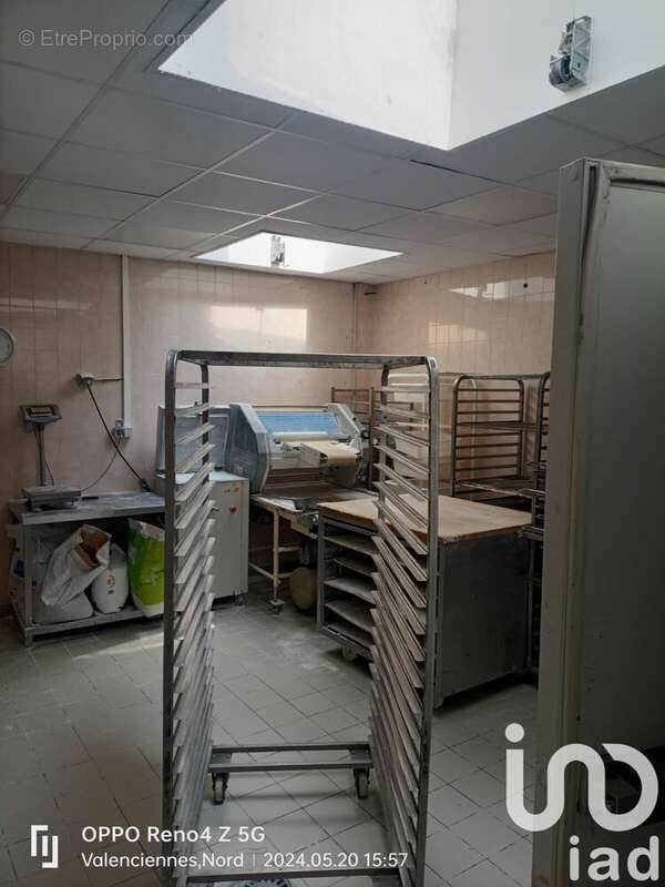 Appartement 400 m² à Valenciennes  - photo 3