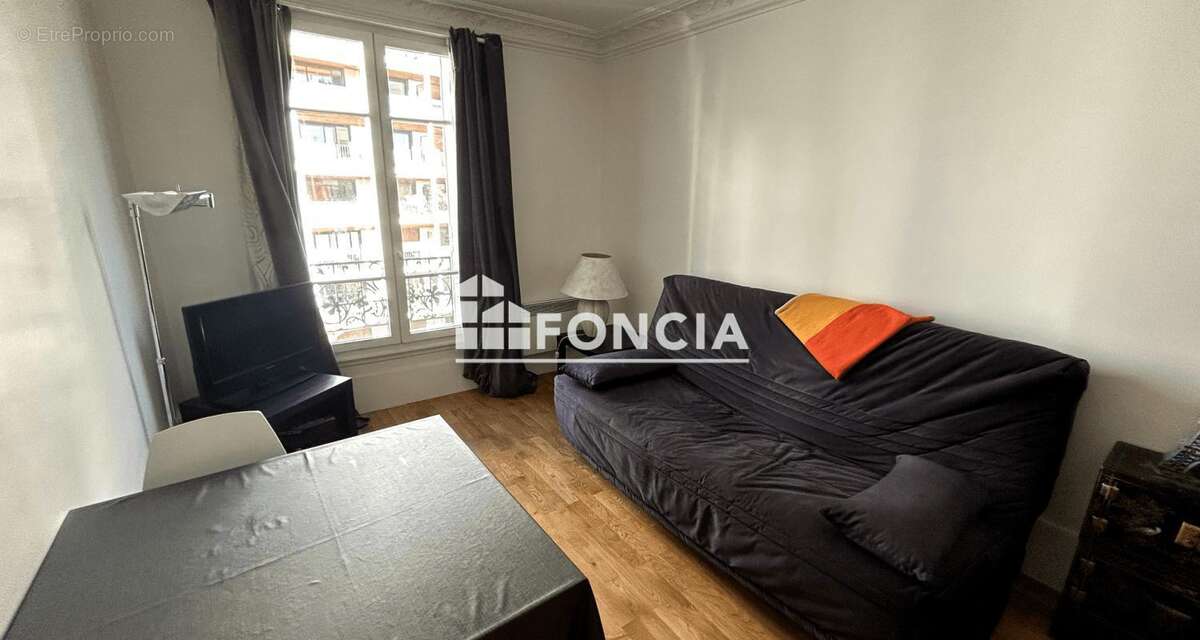 Appartement à PARIS-12E