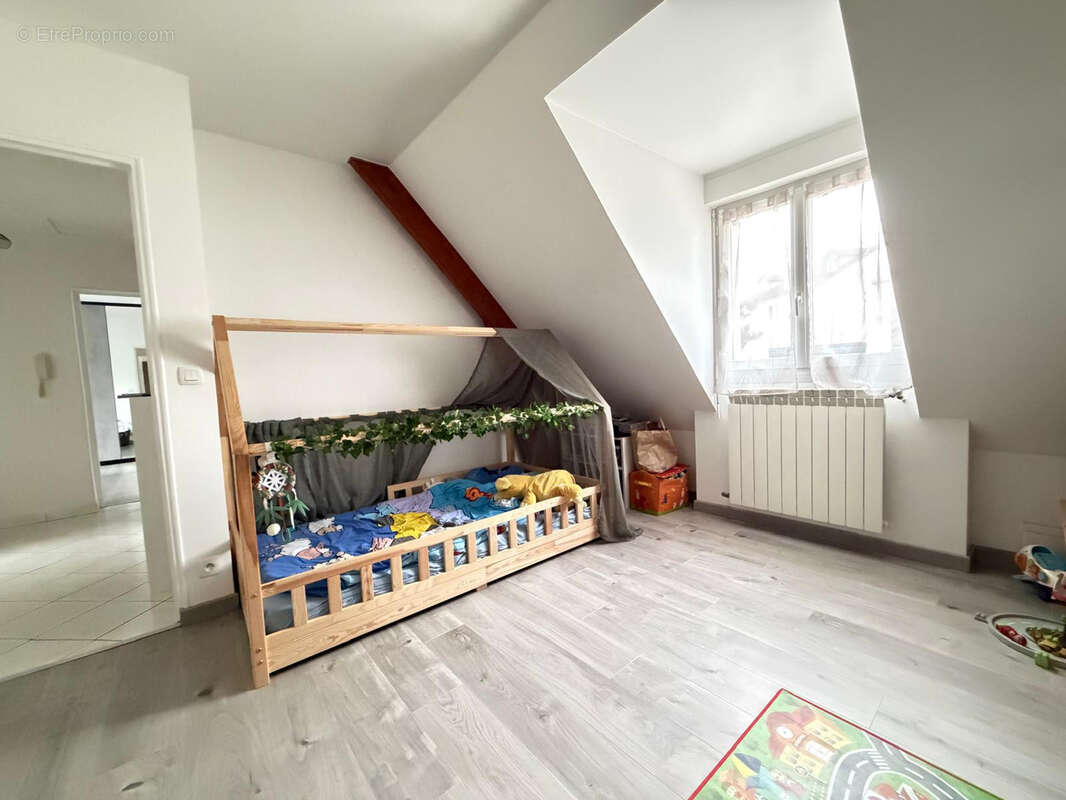 Maison à MITRY-MORY